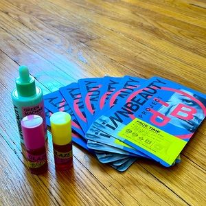 COPY - iNNBeauty Set - Green Machine, 2x Lip Glaze, 7x Face Time Mask